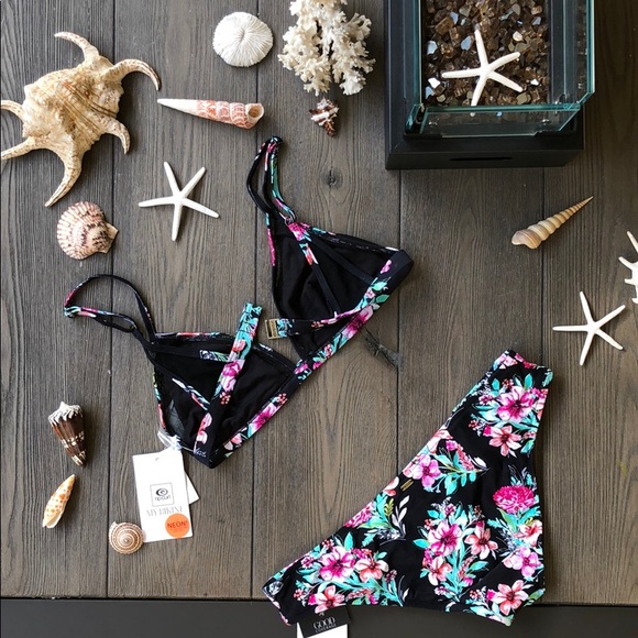 🌺RIP CURL🌺 - Picture 6 of 8